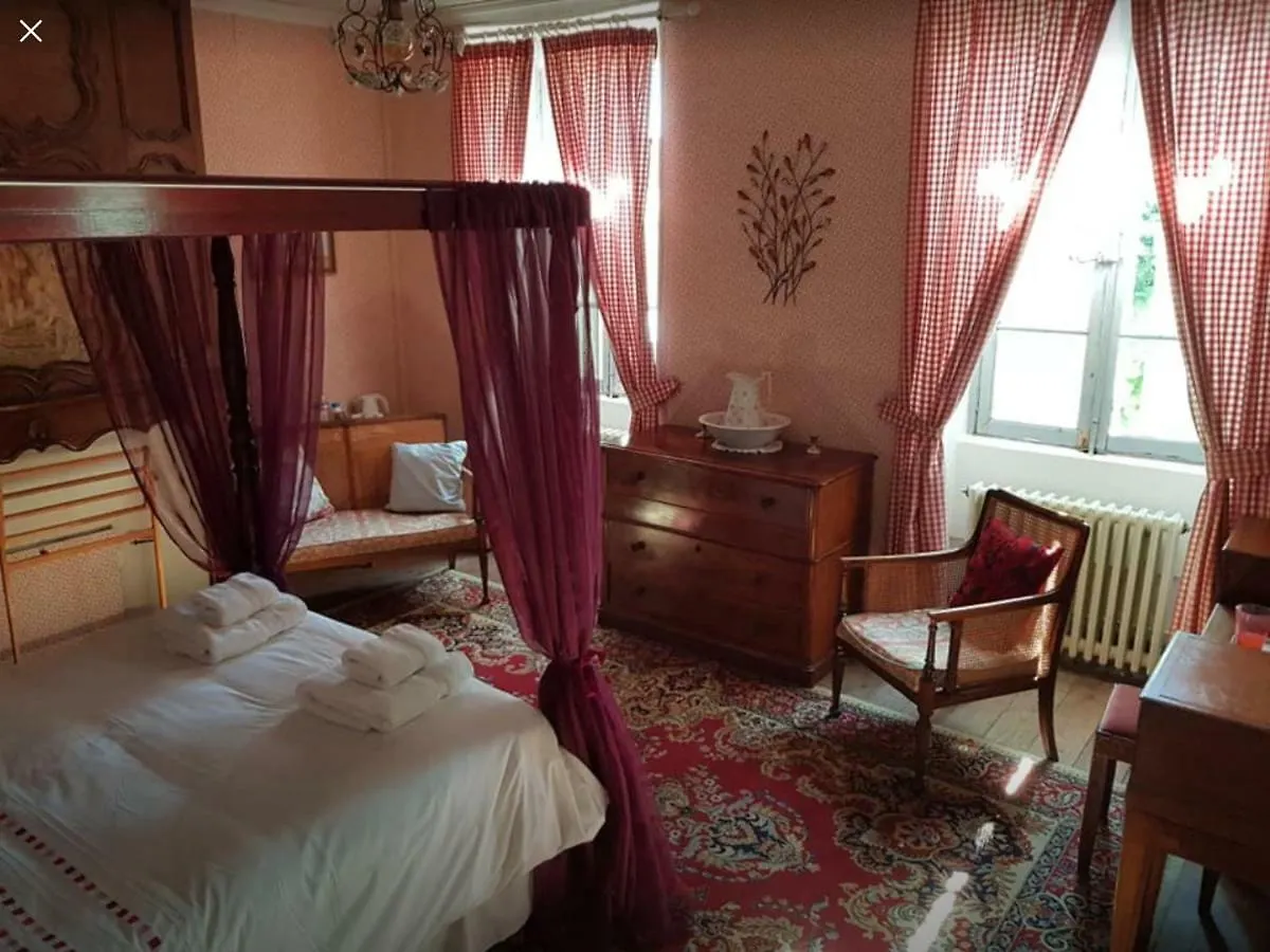 Bed and Breakfast Maison Delmas à Puy-lʼÉvêque 0*,  France