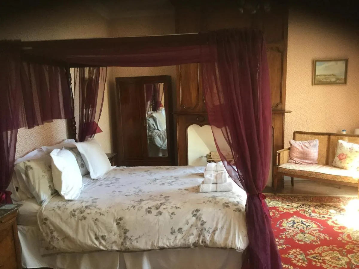 Couette-café Bed and Breakfast Maison Delmas à Puy-lʼÉvêque France